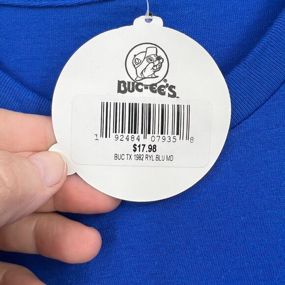 Buc-ee's Spring 2023 Texas 1982 Blue Short Sleeve T-Shirt Size medium NWT sticke - Picture 4 of 7